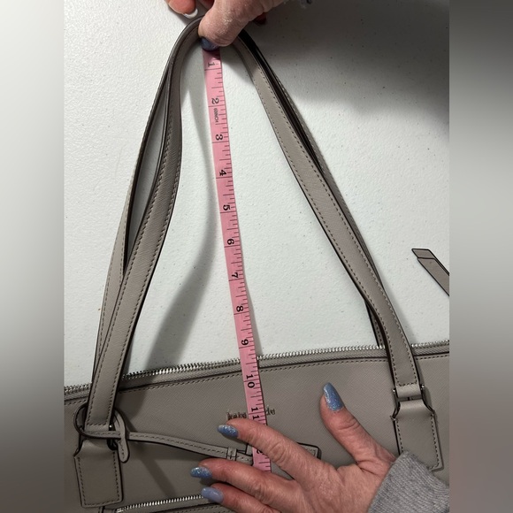 Kate Spade|Cameron Pocket Tote|Taupe Grey - Picture 14 of 16